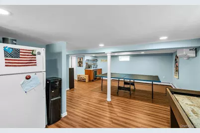 60 Cherry Street, Massapequa, NY 11758 - Photo 19