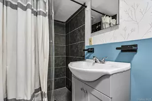 60 Cherry St, Massapequa, NY 11758 - Photo 21