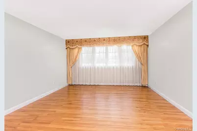 201 Shonnard Terrace, Yonkers, NY 10701 - Photo 17