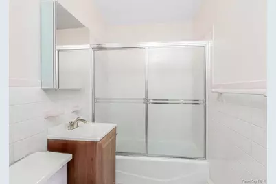 201 Shonnard Terrace, Yonkers, NY 10701 - Photo 13