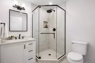 201 Shonnard Terrace, Yonkers, NY 10701 - Photo 7