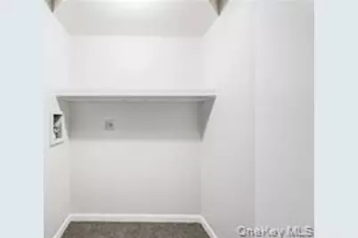 15 Park Place, Hyde Park, NY 12538 - Photo 9