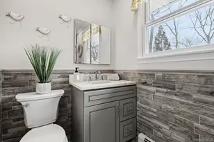 28 Sycamore Ave, Lake Grove, NY 11755 - Photo 23