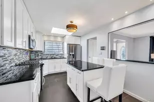 488 Pershing Blvd, Rockville Centre, NY 11570 - Photo 15