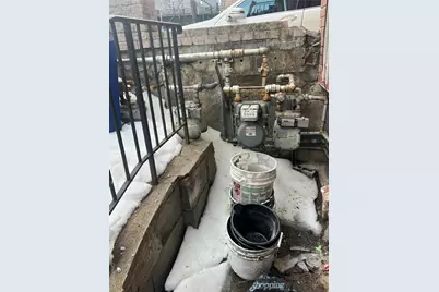 635 Eagle Avenue, Bronx, NY 10455 - Photo 15