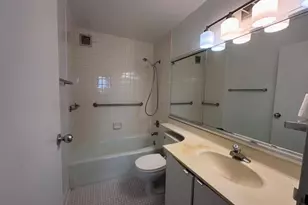 1 Bay Club Dr, Bayside, NY 11360 - Photo 5