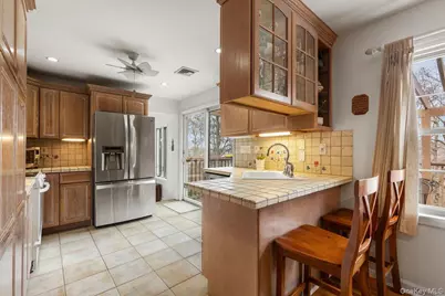 46 McDougal Drive, White Plains, NY 10603 - Photo 5