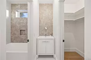 8 Memorial Park Dr, Spring Valley, NY 10977 - Photo 21