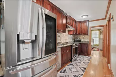 6325 60th Place, Ridgewood, NY 11385 - Photo 9