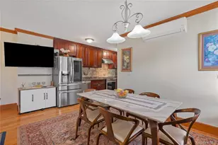 63-25 60th Pl, Ridgewood, NY 11385 - Photo 7