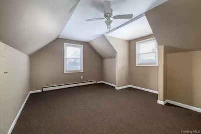 580 Georgia Street, West Hempstead, NY 11550 - Photo 21