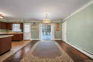 15 E Woodside Ave, Patchogue, NY 11772 - Photo 11