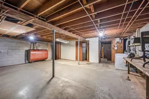 15 E Woodside Ave, Patchogue, NY 11772 - Photo 27