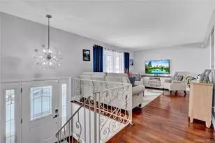 6 Little Ct, Deer Park, NY 11729 - Photo 5