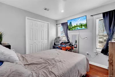 6 Little Court, Deer Park, NY 11729 - Photo 25