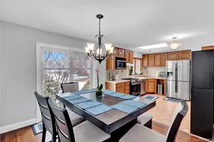 6 Little Ct, Deer Park, NY 11729 - Photo 9