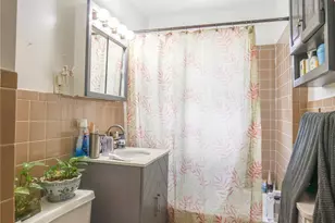 2555 Westervelt Ave, Bronx, NY 10469 - Photo 17