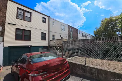 2555 Westervelt Avenue, Bronx, NY 10469 - Photo 21