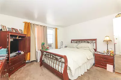 2555 Westervelt Avenue, Bronx, NY 10469 - Photo 11