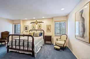 194 Alta Terrace Terrace, Jericho, NY 11753 - Photo 19