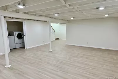 6 Merle Place, Deer Park, NY 11729 - Photo 11