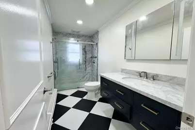 6 Merle Place, Deer Park, NY 11729 - Photo 5