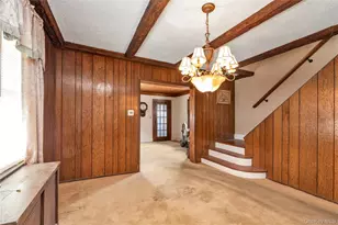 30 Putnam Ave, Lynbrook, NY 11563 - Photo 5