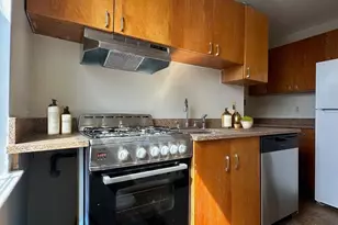 25-34 Crescent St, Astoria, NY 11102 - Photo 5