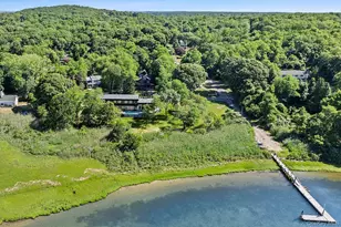 8 Hilo Dr, Shelter Island, NY 11964 - Photo 3