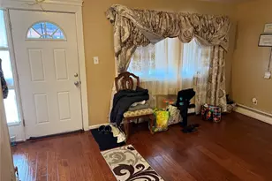 346 Brinsmade Ave, Bronx, NY 10465 - Photo 3