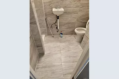 346 Brinsmade Avenue, Bronx, NY 10465 - Photo 39