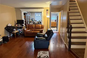 346 Brinsmade Ave, Bronx, NY 10465 - Photo 5