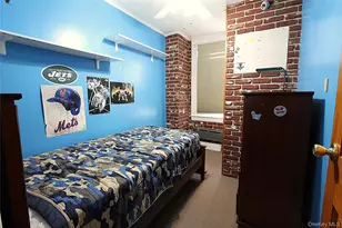 65-09 77th Pl, Middle Village, NY 11379 - Photo 11