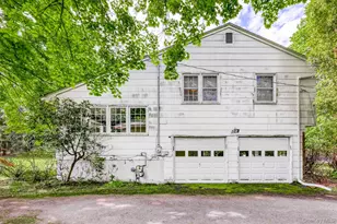 38 Forshay Rd, Monsey, NY 10952 - Photo 3