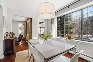 17 Foxwood Dr, Pleasantville, NY 10570 - Photo 9