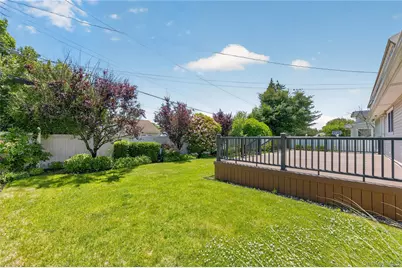 1468 Tyler Avenue, East Meadow, NY 11554 - Photo 25