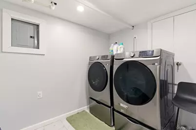 1672 Hendrickson Street, Brooklyn, NY 11234 - Photo 21