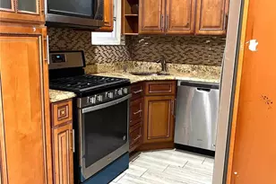 78-15 32nd Ave, East Elmhurst, NY 11370 - Photo 3