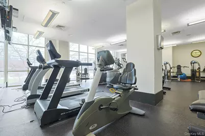 31 Greenridge Avenue #3M, White Plains, NY 10605 - Photo 25