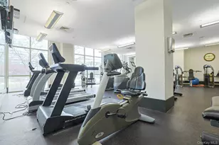 31 Greenridge Ave, White Plains, NY 10605 - Photo 25