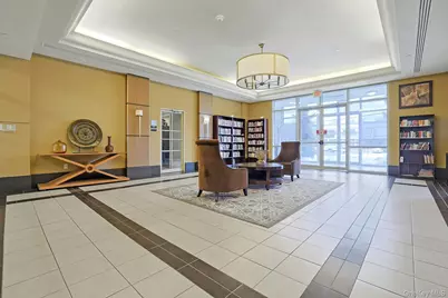 31 Greenridge Avenue #3M, White Plains, NY 10605 - Photo 23