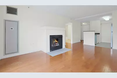 31 Greenridge Avenue #3M, White Plains, NY 10605 - Photo 11