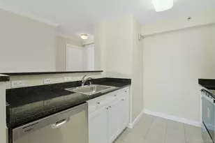 31 Greenridge Ave, White Plains, NY 10605 - Photo 5