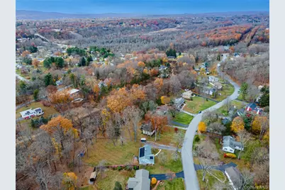 77 Colburn Drive, Poughkeepsie, NY 12603 - Photo 31