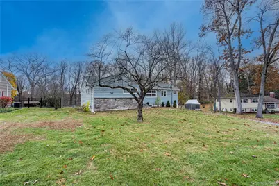 77 Colburn Drive, Poughkeepsie, NY 12603 - Photo 23