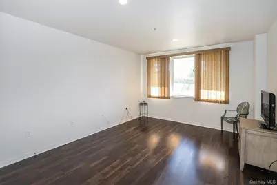 100 Harbor View Drive #111, Port Washington, NY 11050 - Photo 13