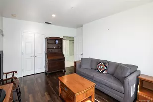 100 Harbor View Dr, Port Washington, NY 11050 - Photo 17