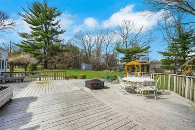 115 Elizabeth Road, New Rochelle, NY 10804 - Photo 11