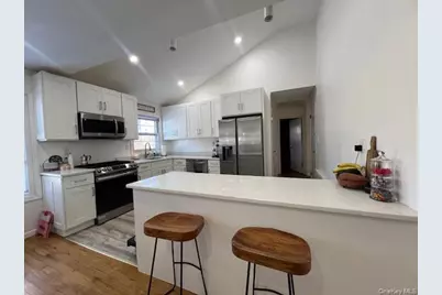 99 Toronto Avenue, Massapequa, NY 11758 - Photo 3