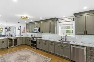 1 Northumberland Dr, Shoreham, NY 11786 - Photo 3